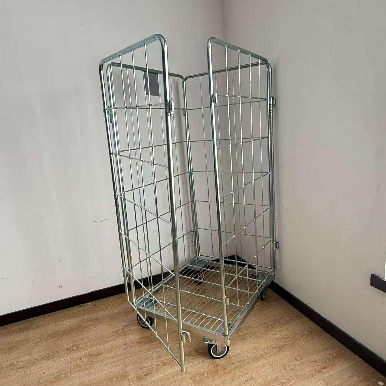 Roll Container